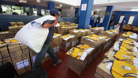 Hoy finalizó el traslado de las urnas para las elecciones en Argentina.
