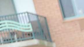 El Alcalde confortó a las familias antes de iniciar la ceremonia.