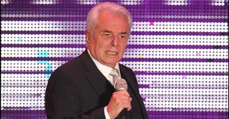 La rockera aseguró que su padre se encuentra bien.