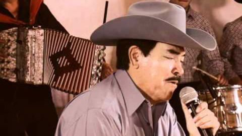 Tierranegra era integrante del popular dueto de Carlos y José.