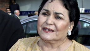 La actriz Carmen Salinas cambió de planes y regresa a trabajar como actriz.