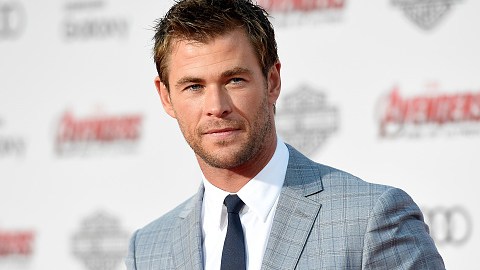 Chris Hemsworth cambió su look pero solo será momentáneo y pronto lucirá así de nuevo.