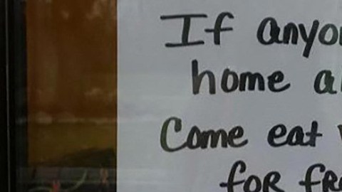 El anuncio del restaurante en Michigan se hizo viral en las redes sociales.