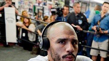 Cotto lució un poco 'maltratado'.