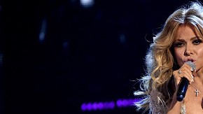 Gloria es una de las cantantes de música latina más queridas por el público.