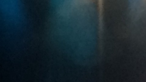 Pablo Alborán cerró el concierto recogiendo dos banderas de EEUU y España.