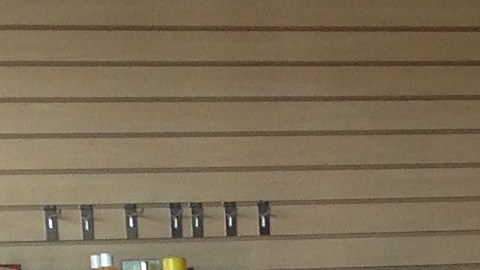 Desde pequeño, Tony Castrellón fue testigo de los esfuerzos de su madre para llevar el negocio adelante.