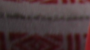 Rodolfo, un estudiante de secundaria,  muestra la droga que venden en su escuela del Estado de México.