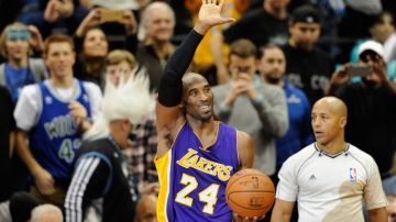 Kobe Bryant confirmó que se retirará al finalizar la actual temporada.