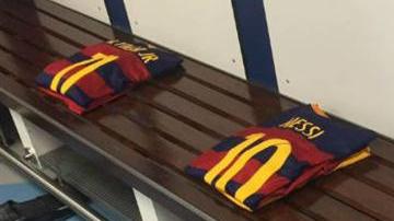 Las camisetas de Messi, Netymar y Suárez, en el Santiago Bernabéu.