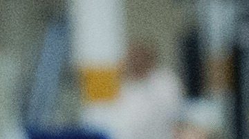 JST905 WOLFSBURGO (ALEMANIA) 04/11/2015.- Fotografía facilitada por Volkswagen hoy, 4 de noviembre de 2015, que muestra al presidente de la junta directiva de Volkswagen, Matthias Müller, en Wolfsburgo (Alemania) el pasado 21 de octubre de 2015. La acción del fabricante de automóviles Volkswagen (VW) cayó hoy un 8 % en la apertura de la Bolsa de Fráncfort después de que se conocieran nuevas irregularidades en los motores de algunos de sus modelos que pueden significar costos millonarios para la compañía. La propia compañía admitió ayer que, además de los problemas ya conocidos, se han detectado también "irregularidades" en la certificación de emisiones de CO2, que afectan a alrededor de 800.000 vehículos del grupo. EFE/Julian Stratenschulte