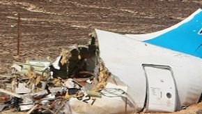 El avión se desintegró en el aire.