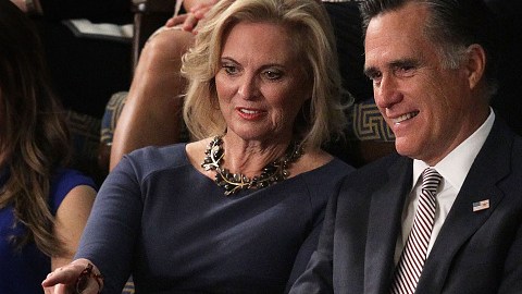 WASHINGTON, DC - OCTOBER 29:  Former Republican presidential candidate Mitt Romney and his wife Ann Romney watch a speaker election in the House Chamber of the Capitol October 29, 2015 on Capitol Hill in Washington, DC. The House of Representatives is scheduled to vote for a new speaker to succeed Boehner today.  (Photo by Alex Wong/Getty Images)