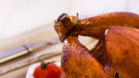 Consejos para comprar el mejor ave para tu cena de Thanksgiving./Shutterstock