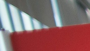 TSA falla en detectar armas de fuego y explosivos, según reporte.