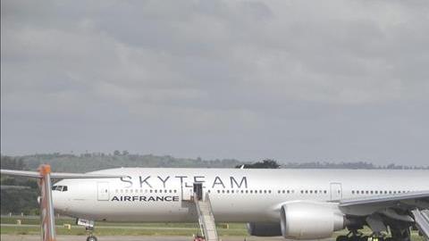 El avión tuvo que aterrizar de emergencia.