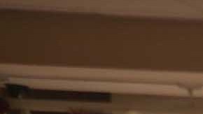 Pizzero Jose Gutierrez en AmoreS Pizza shop.
Trabjadores de Comidas rapidas recibiran un aumento del salario minimo en Nueva York.
Foto Credito: Mariela Lombard / El Diario.