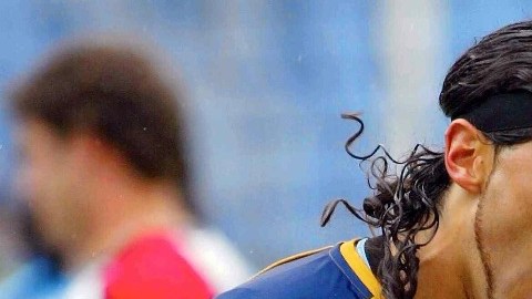 Abreu, el hombre récord. Iría por su club número 21.