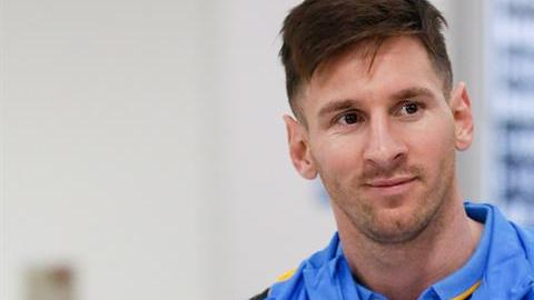 Messi, limpio.
