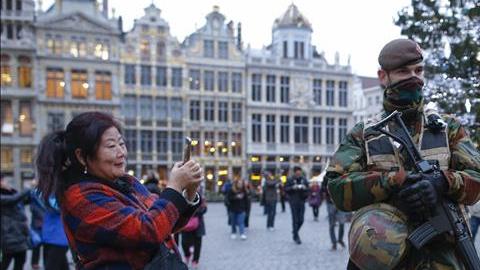 Bélgica mantiene la alerta terrorista tras los recientes atentados.