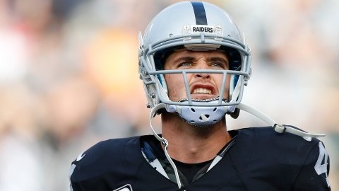 De la mano de Derek Carr, los Raiders podrían cerrar la campaña con su mejor record de los últimos años.