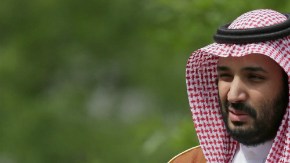Príncipe Mohammed bin Salman y el Ministro de Asuntos Exteriores Adel Al-Jubeir