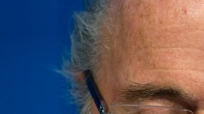 Blatter, firme en su posición.