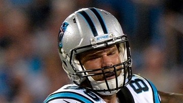 Panthers y Patriots en juego de pretemporada.