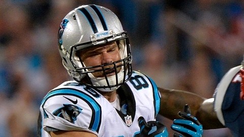 Panthers y Patriots en juego de pretemporada.