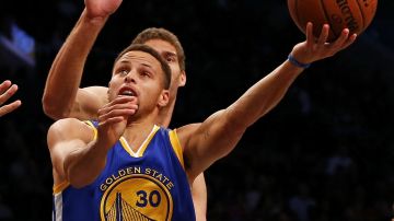 Curry,  MVP de la liga pasada, terminó con 28 puntos en 32 minutos.