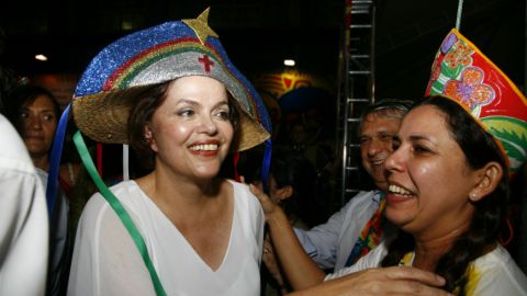 Dilma Roussef seguramente viaje a Porto Alegre para pasar las Navidades junto a su familia.