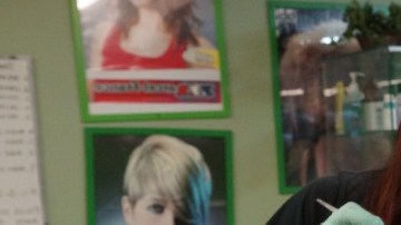Jennifer de la Cruz Estudiantes transgenero de peluqueria