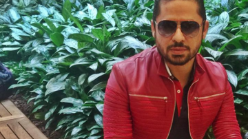 Larry Hernández compartió con su público una foto de su día a día en Instagram.