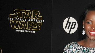 Lupita en el estreno de la película de Star Wars en Hollywood.