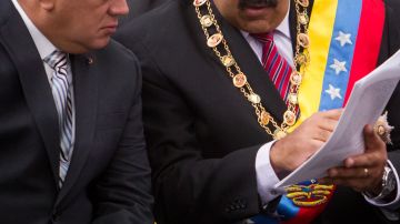 El presidente de la Asamblea Nacional de Venezuela Diosdado Cabello y el presidente de Venezuela, Nicolás Maduro