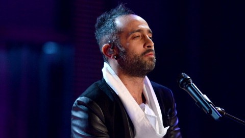 El músico Mario Domm confesó intimidades de su pasado.