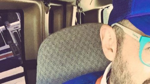 Mauricio Clark, periodista en Televisa, ha ingresado en un centro de rehabilitación para tratar su drogodependencia.