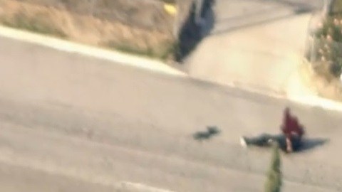 Funcionarios del Sheriff dicen que parece un sospechoso está muerto. No está claro si este incidente está relacionado con el ataque anterior en San Bernardino.
