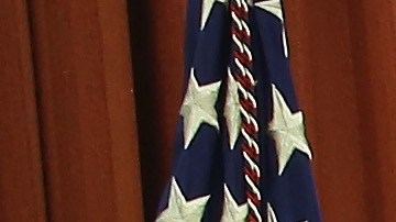 El presidente Barack Obama anunció hoy la conmutación de penas a 95 reos,  entre ellos seis hispanos, todos con delitos de drogas.