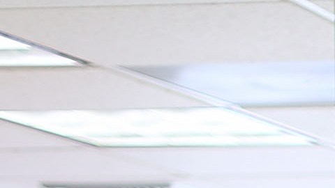 'Esta crisis no es broma, dijo el goberndaor sobre los problemas económicos de la Isla.