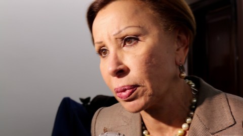Congresista demócrata pro Nueva York, Nydia Velásquez, advierte de una inminente crisis humanitaria.