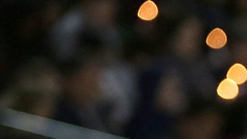 Vigilia en San Bernardino para honrar a las víctimas de la masacre. Foto: Aurelia Ventura/La Opinión