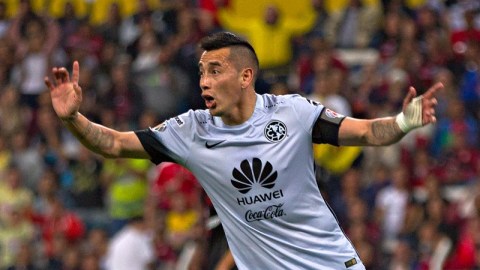Rubens Óscar Sambueza, argentino naturalizado mexicano que juega para el América.
