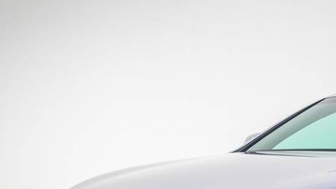 2017_genesis_g90