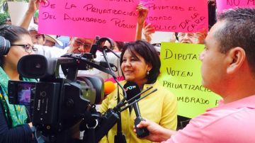 La alcaldesa del municipio de Temixco, Gisela Mota, fue asesinada hoy, al día sigueinte de asumir el cargo.