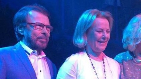 Se estima que el conjunto sueco ha vendido más de 300 millones de discos en toda su carrera.