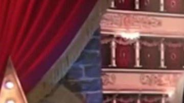 La ex mujer del cantante rompió a llorar después de declarar que se trataba de "el fin de una era".