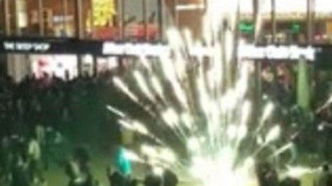 Videocaptura de disturbios de fin de año en Colonia.
