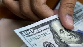 Las restricciones a la compra-venta del dólares existían desde hacía varios años.