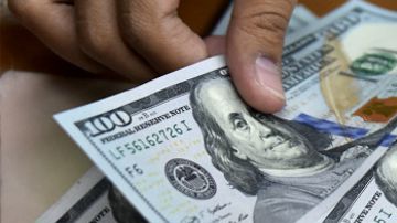 Las restricciones a la compra-venta del dólares existían desde hacía varios años.